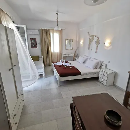 Vitzileos * Agios Prokopios (Naxos)