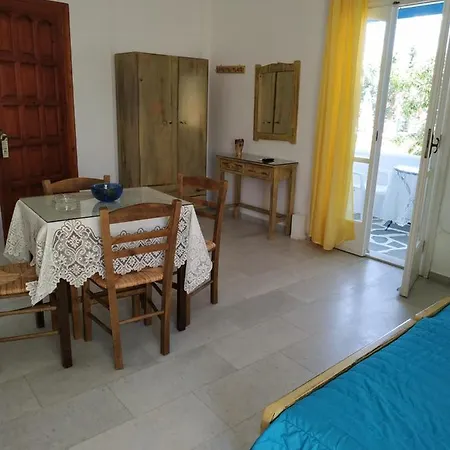 Apartment Vitzileos *